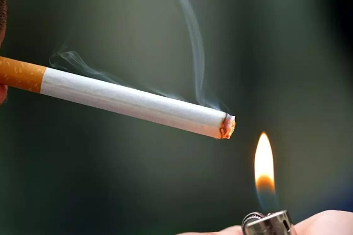 La cigarette interdite compter du 1er juillet aux abords des plages, parcs et abords d'cole partout en France La cigarette interdite compter du 1er juillet aux abords des plages, parcs et abords d'cole partout en France