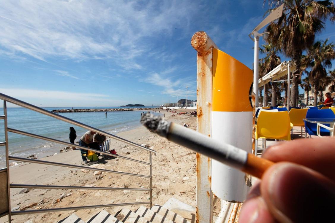 Les plages prives sont-elles concernes par l'interdiction de fumer  annonce par le gouvernement?