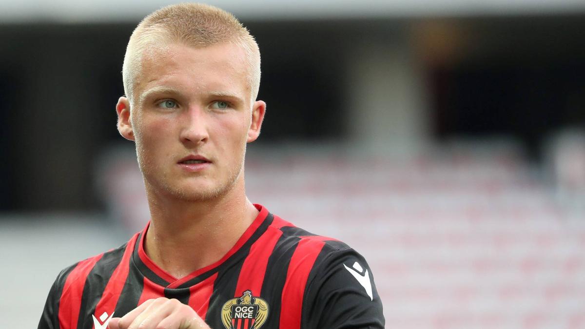 Football Ligue 1 replay du 25/10/2020 : But Kasper DOLBERG (50' - OGC NICE) OGC NICE - LOSC LILLE