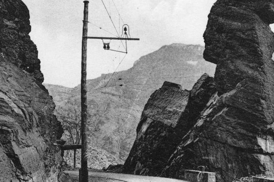 Ça tourne, dans la Réserve des gorges rouges de Daluis