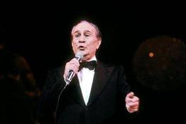 Photo de Tino Rossi prise le 5 novembre 1982 au Casino de Paris