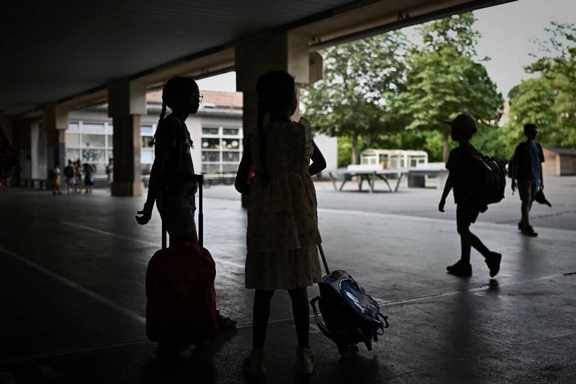 « Dans les Alpes-Maritimes, le vrai enjeu, c’est aussi l’anticipation des fortes chaleurs dès le mois de mai » : Pour les parents d’élèves et les enseignants, cette crise dépasse l’épisode hivernal