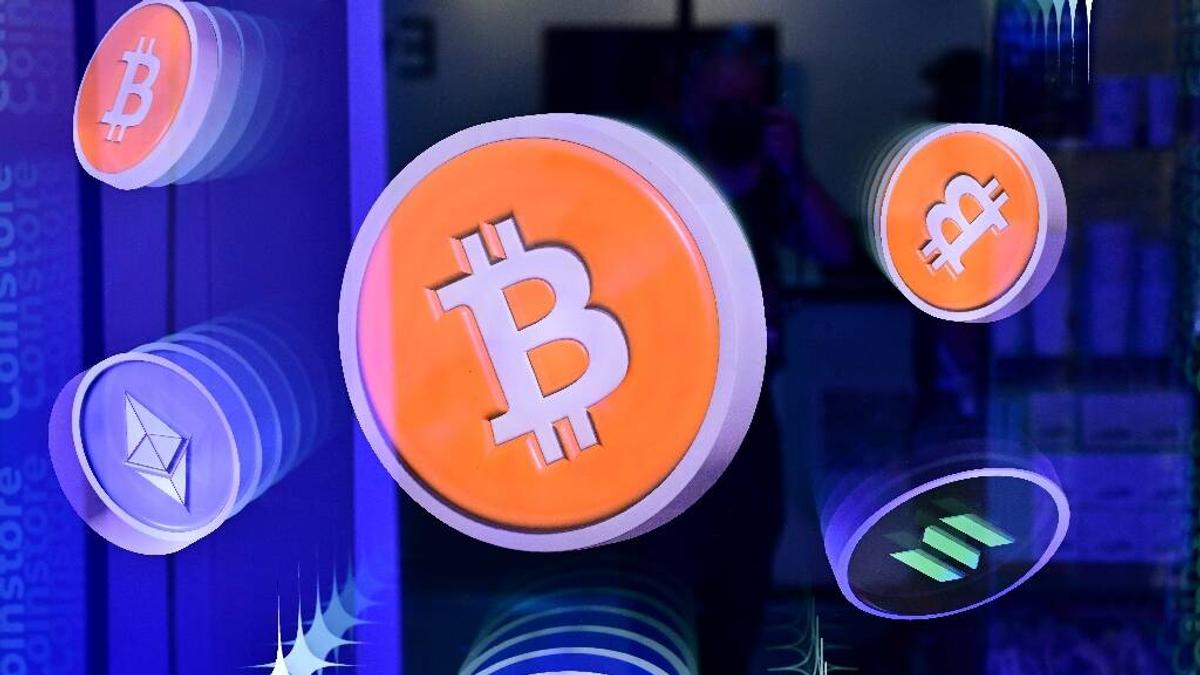 Le bitcoin bat un nouveau record et dépasse les 124.000 dollars