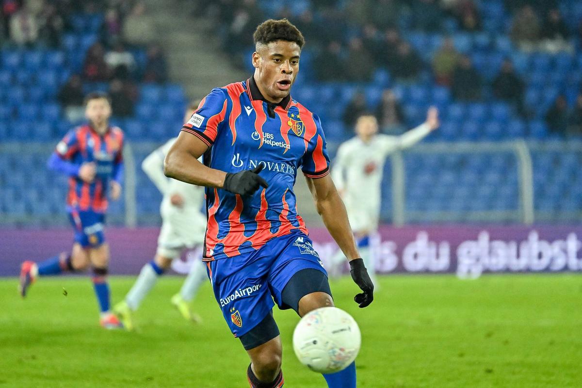 L'OGC Nice officialise l'arrivée de Kevin Carlos