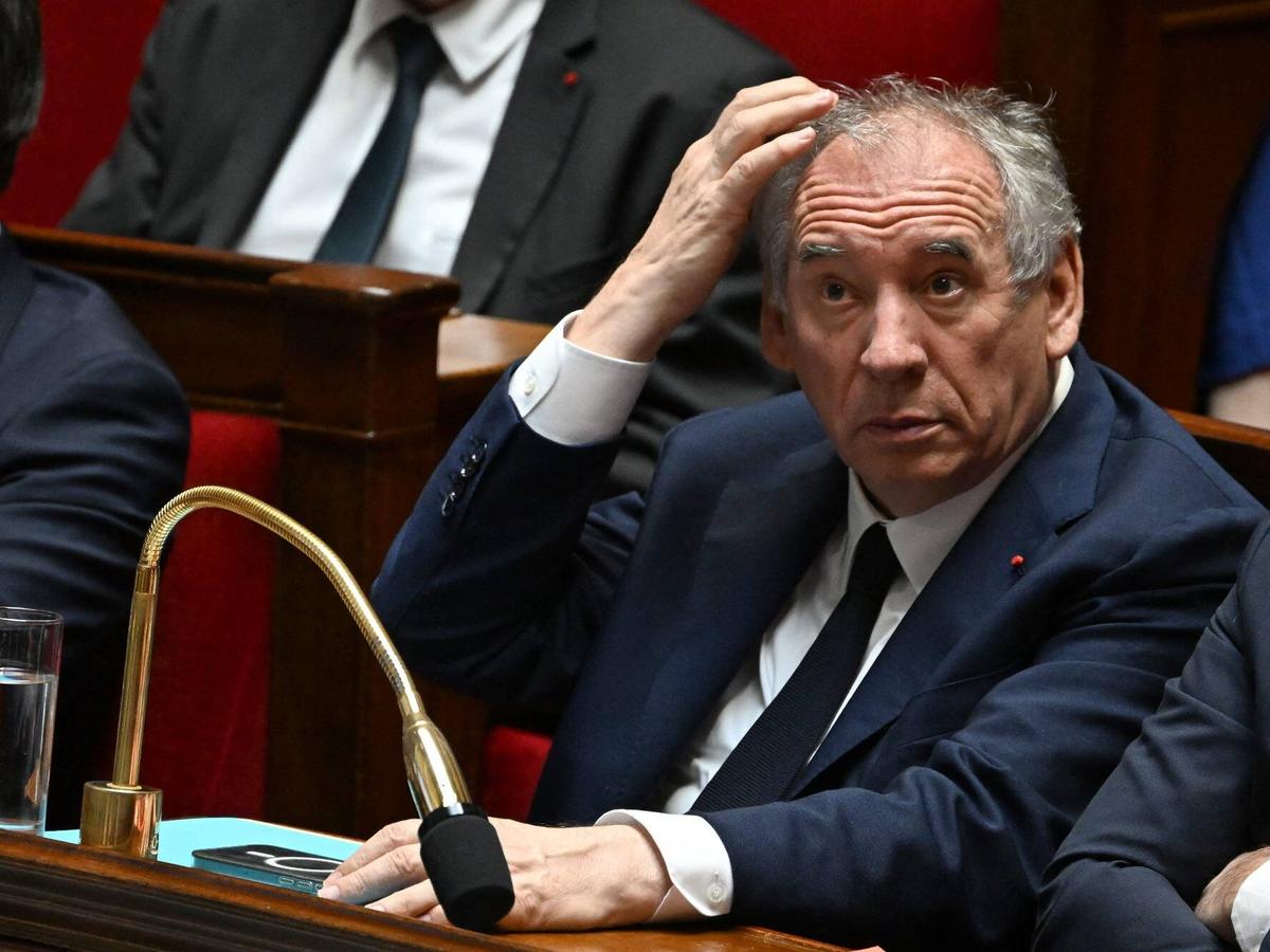 François Bayrou hospitalisé pour une « grippe très sévère », selon la  mairie de Pau