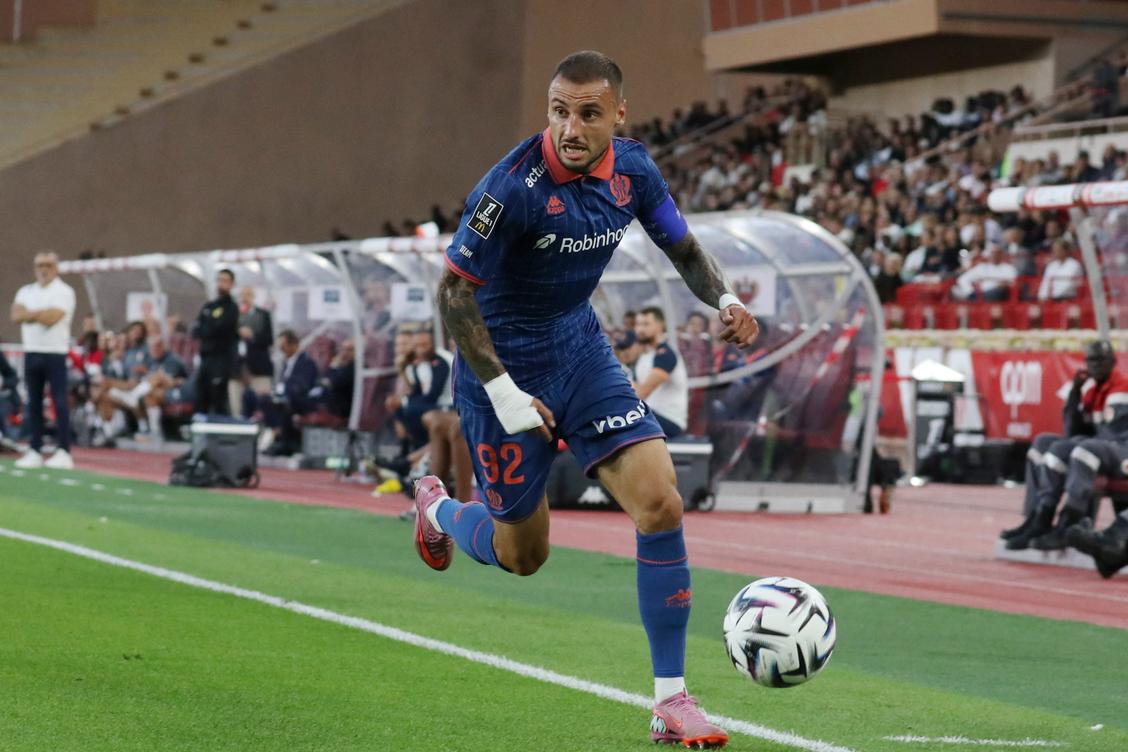 Jonathan Clauss titulaire... Le onze de l’OGC Nice contre Metz ce dimanche