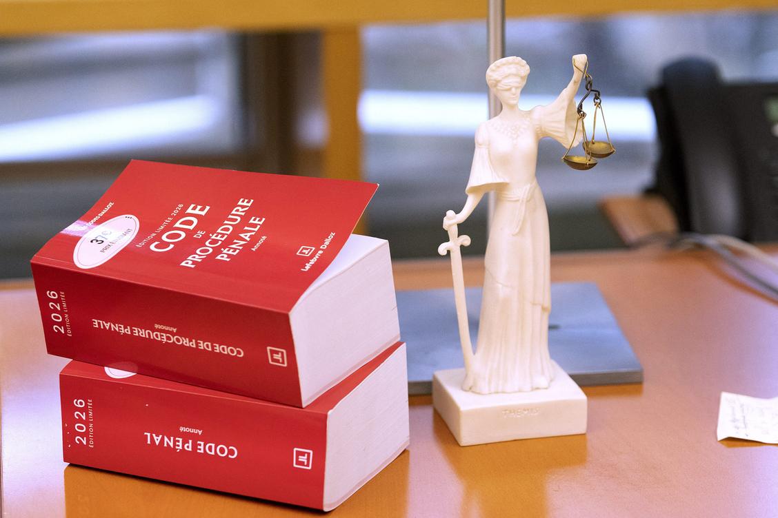 L’influenceur d’extrême droite Papacito jugé en février pour cyberharcèlement de la boxeuse algérienne Imane Khelif