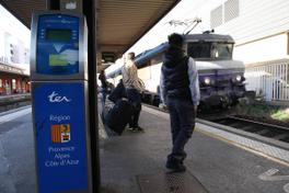 Un train TER en gare de Saint-Raphaël Valescure. Photo d’illustration. 