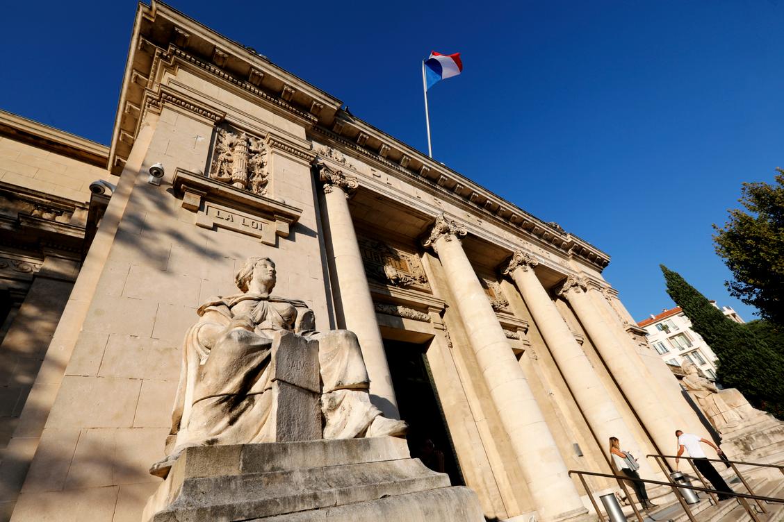 « On s’est arrangé sur un prix » : condamné pour avoir extorqué une nonagénaire à Toulon