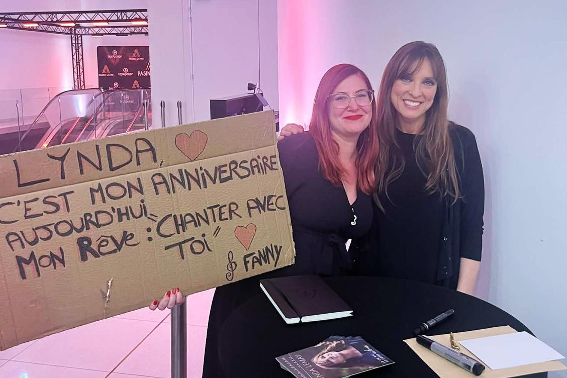 « Il ne faut pas s’interdire de rêver » : une Dracénoise chante avec Lynda Lemay, le jour de son anniversaire