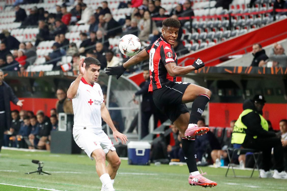 Carlos encore trop loin du but : découvrez les notes de la rédaction pour le match OGC Nice-Braga en Ligue Europa
