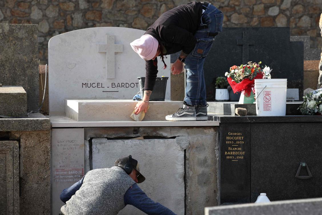 « Il y aura sans doute des surprises » : à quoi s’attendre pour les obsèques de Brigitte Bardot ce mercredi à Saint-Tropez