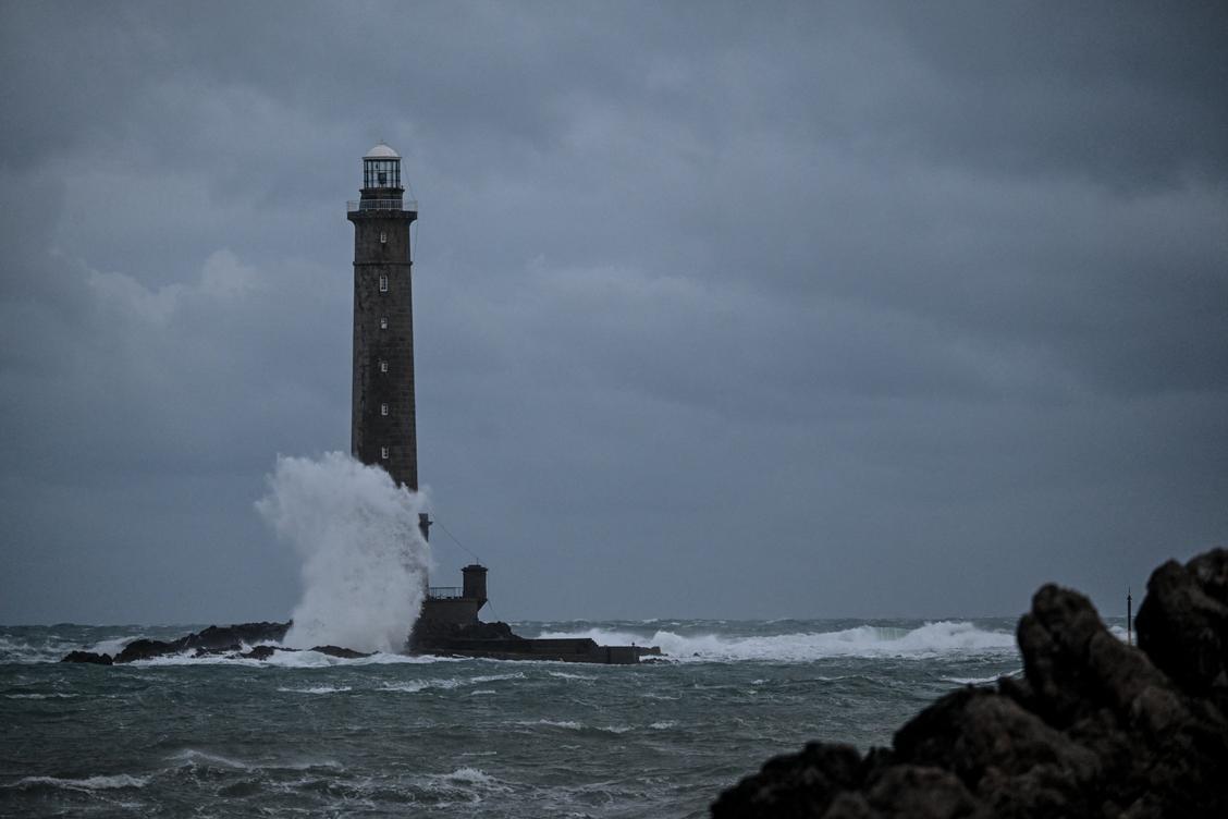 Tempête Goretti : des rafales à 216 km/h enregistrées... Quels sont les records de vent précédemment relevés dans les Alpes-Maritimes et le Var?