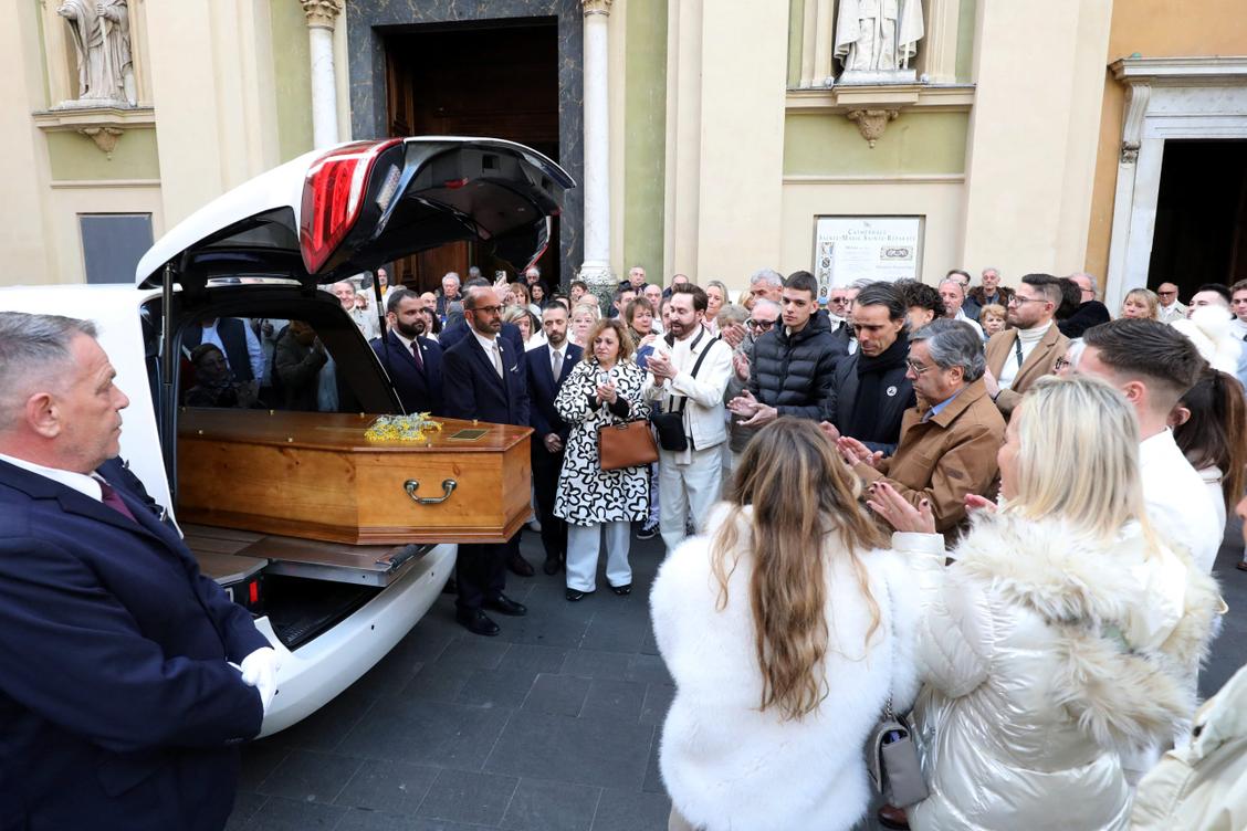 Retour en images sur les obsèques d'Evelyne Leclercq à la cathédrale  Sainte-Réparate de Nice ce mardi