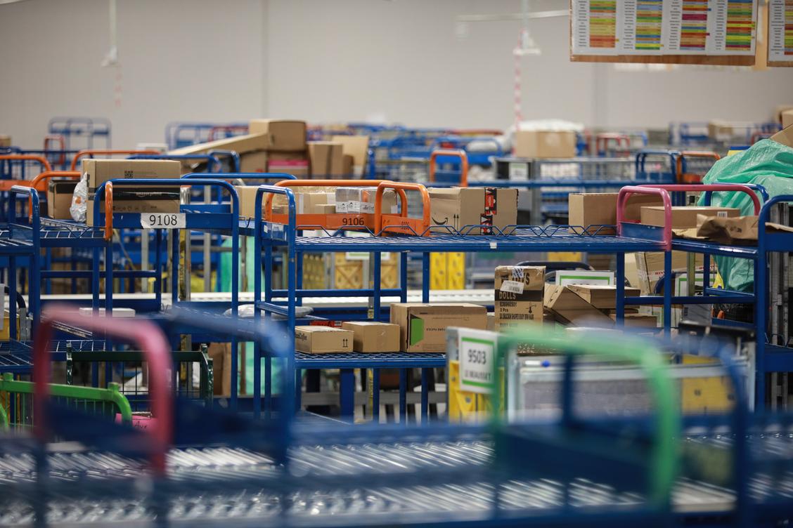 Un Varois condamné par la justice pour avoir envoyé des vinyles par colis affranchis avec de faux timbres