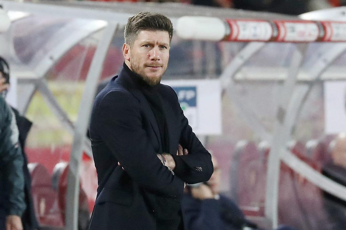 « Je vais être jugé sur ma faculté à gérer cette période difficile » : l’entraîneur de l’AS Monaco Sébastien Pocognoli touché après la nouvelle défaite face à Lorient