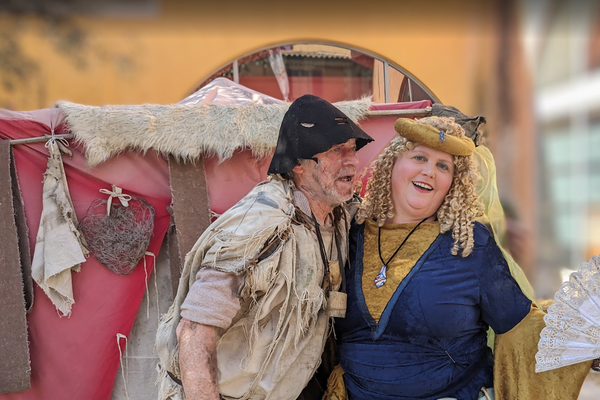Les participants ont jusqu’au 20 février pour soumettre leurs clichés souvenirs à la mairie. Photos B. C. 
